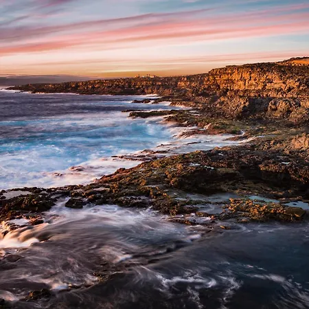 Home2book Cozy Terrace House With Volcano Views Feriehus *