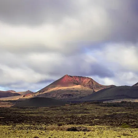 Feriehus Home2book Cozy Terrace House With Volcano Views
