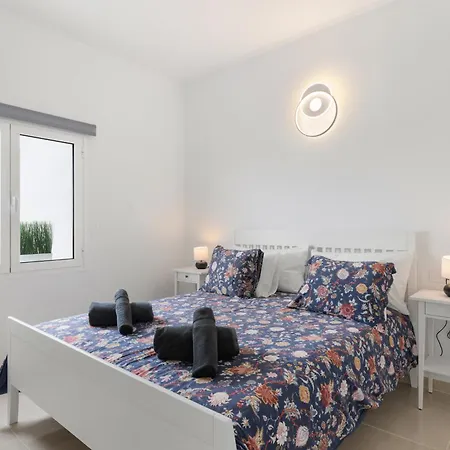 Home2book Cozy Terrace House With Volcano Views